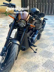  13 Harley Davidson FXDR 2019 للبيع او البدل