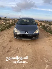  3 بيجو 307 موديل 2007 للبيع – نظيفة وجاهزة للاستعمال