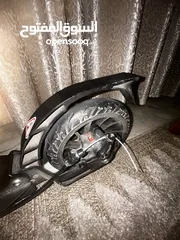  7 سكوتر كهربائي