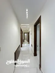  19 شقة مميزة طابق اول بأجمل مناطق خلدا مساحة واسعه 240م بسعر مميز