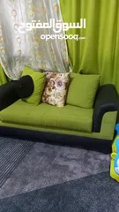  3 طقم كنب بحالة ممتازة