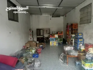  4 مخزن للإيجار  امتداد السكة المعاجين قرب جامعة القدس اول جبل عجرم يصلح لأي شيء تخزين او منجرة وغيرة