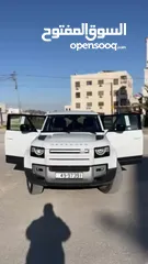  26 Land Rover Defender 110 ديفندر