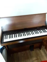  6 ادوات موسيقيه بيانو اورج ياماها