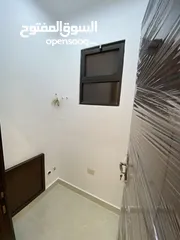  12 شقق فاخرة 142 متر بأجمل مناطق شفا بدران الكوم تشطيب مميز واسعار مناسبة طابق اول وطابق ثاني