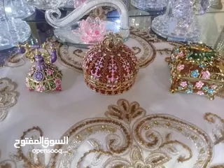  12 غرفة نوم ماستر+نثريات كريستالية