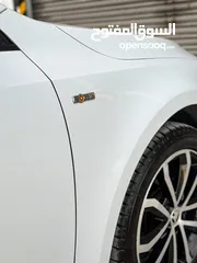  12 سكودا ستيشن اوكتافيا