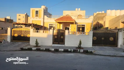  1 منزل مستقل للبيع سحاب ضاحية الاميره ايمان قرب مستشفى توتنجي