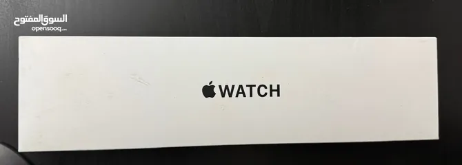  1 Apple Watch SE