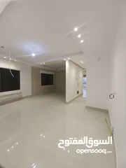  6 ام السماق 170م مع تراس