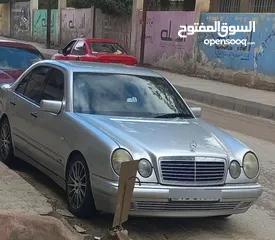  9 للبيع: مرسيدس E200 موديل 1997