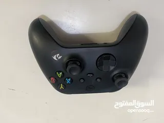  1 Xbox series X controller يد اكس بوكس سيرس اكس مستعمل مرة واحدة فقط