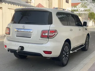  4 Nissan Patrol Platinum 2014