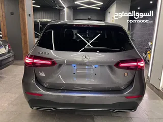  3 Mercedes B200 Facelift 2023