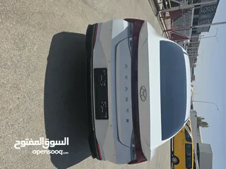 6 هونداي افانتي هايبرد موديل 2021