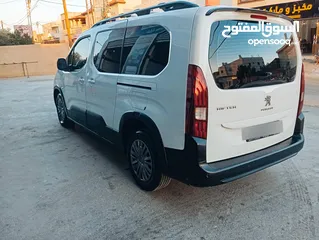  2 بيجو ريفتر بسعر مغري ولقطة كاش