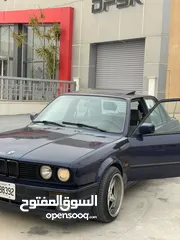  1 BMW_e30_1990