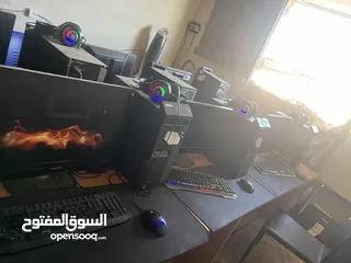  1 محل كمبيوترات للبيع