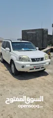  2 Nissan xtrail- 2004