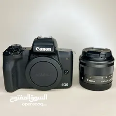  4 كاميرا كانون ( EOS M50 Mark II ) مع عدسة  mm ( 15 - 45 )