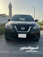  2 2020 Nissan Kicks, S