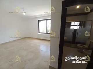  23 شقة مميزة - خلدا - 3نوم 1ماستر - 200م - قرب الخدمات العامة - موقع هادئ ومميز