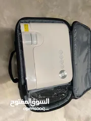  4 داتا شو بروجكتر