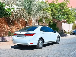  4 TOYOTA COROLLA 2.0XLI 2019 WITH SUNROOF IN EXCELLENT CONDITION CAR FOR SALE