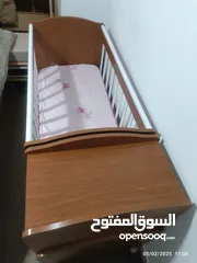  3 تخت سرير اطفال ثقيل +كرسي طعام