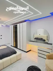  4 غرف نوم ماستر واطفال  ومطابخ ومزانين