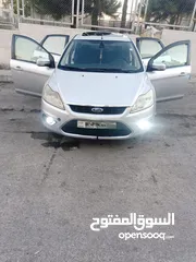  9 فورد فوكس موديل 2011 بحالة ممتازة جنط الفورد موجود شاشة كبيرة لاتحتاج إلى صيانة بسعر مغري جدا