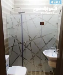  9 فني زجاج سكوريت ابواب وواجهات وتبديل مكاين ابواب