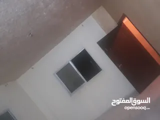  2 منزل مستقل ثلاثة طوابق  موقع مميز في ماركا الشمالية حي العبدلات