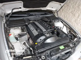  10 BMW 525i 2003