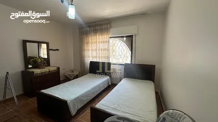 8 شقة مميزة للبيع في موقع مميز في الرابيه شبه أرضيه 180م بتشطيبات راقية / ref 9533