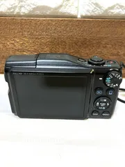  5 Canon sx710