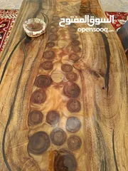  9 طاولة ريزن ذهبي gold resine table