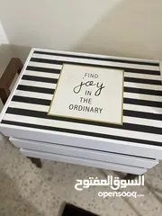  8 طاولات  ضيافة سيرفيس خشب لغرفة الجلوس لتوفير المساحة