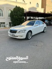  1 للبيع مرسيدس حجمs500 موديل2006 بانوراما صبغ وكاله عدا قطعه موتر بحاله جيده السعر 1550