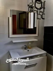  2 شقة للبيع مساحة 200 متر