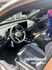  8 للبيع فولكس فاجن اي دي فور بيور بلص موديل 2021 لون ذهبي  VW ID4 crozz pure+ 2021 Gold color