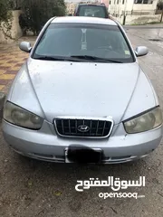  1 سيارة هوندا xd 2002