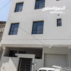  1 للايجار فيلا سكنية استثمارية جديدة من ذات مساحه واسعه في منطقة كرانه