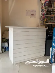  1 Office Desk for urgent sale in Zinj