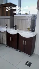  2 مغسلة مع خزانة ومرآة حمام