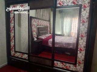  9 غرف ضيوف وغرفة نوم  للبيع بشكل كامل الغرفه الرجاء قراءة تفصيل