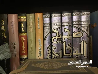  8 مجموعة قيمة كتب للبيع