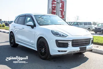  5 PORSCHE CAYENNE GTS Kilometers 57Km Model 2016