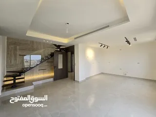  3 دوبلكس جديد اخير مع رووف للبيع 250 متر في ارقى مناطق الرابيه