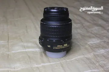  4 كاميرا نيكون D5300 شبه جديد